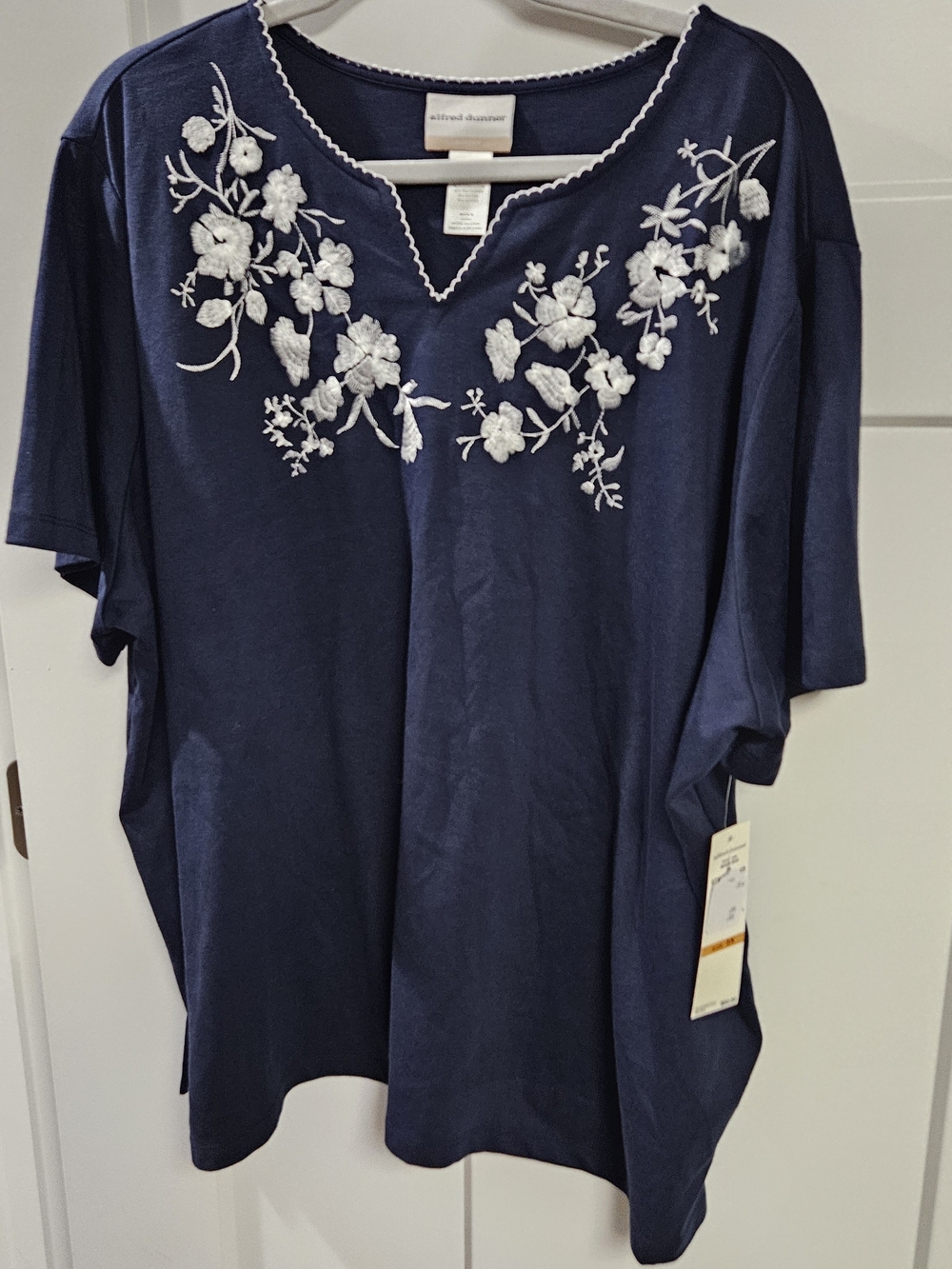 Alfred Dunner Navy Short-Sleeve Top with V-Neck